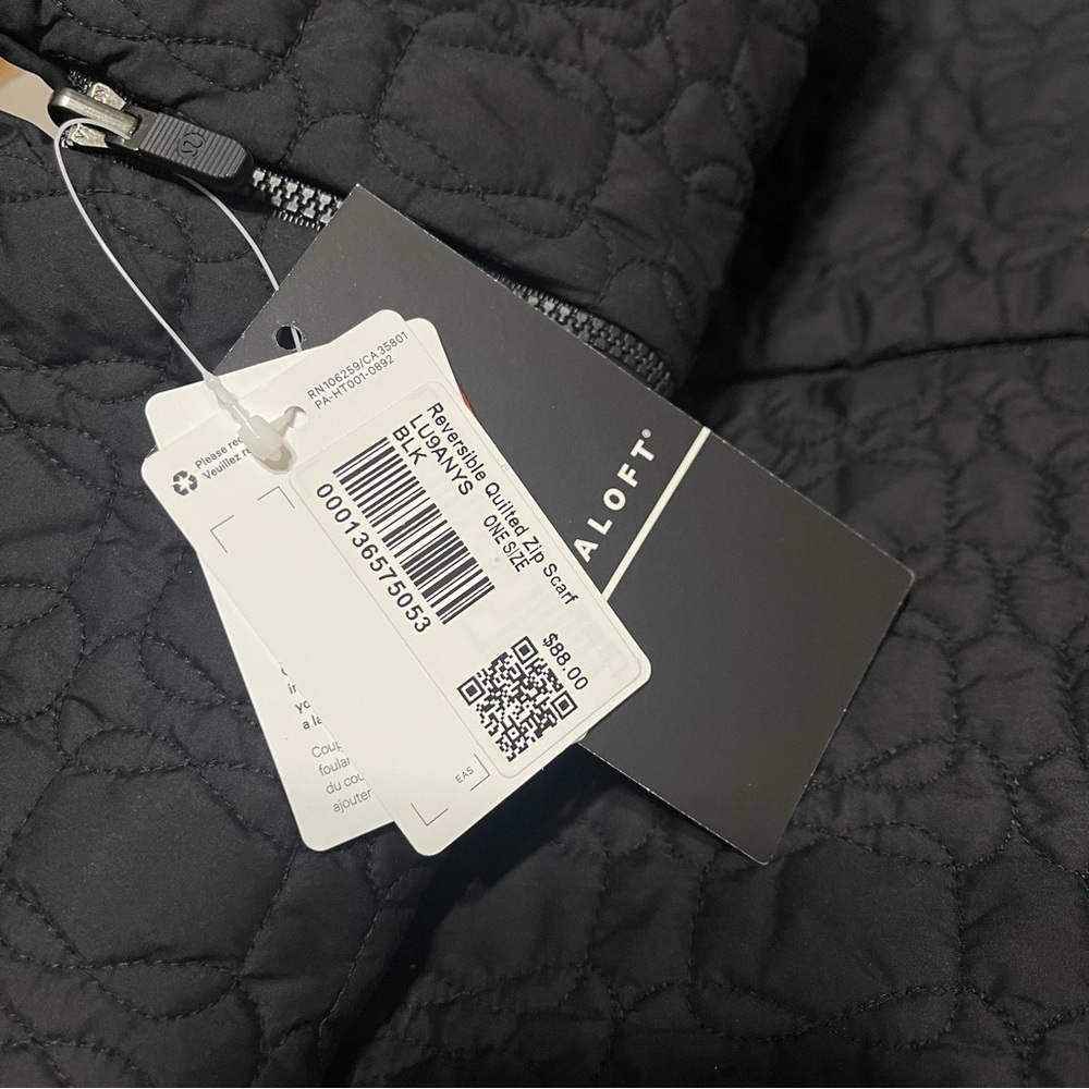 Lululemon Black Reversible Quilted Zip Scarf Unisex Nwt - Picture 14 of 14